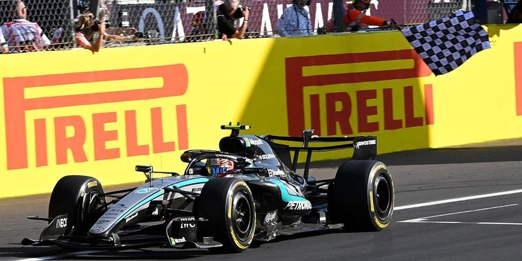 Italijani imaju novog sveca u F1: Kimi Antonelli krenuo skoro sa začelja i upisao pobjedu u Monzi