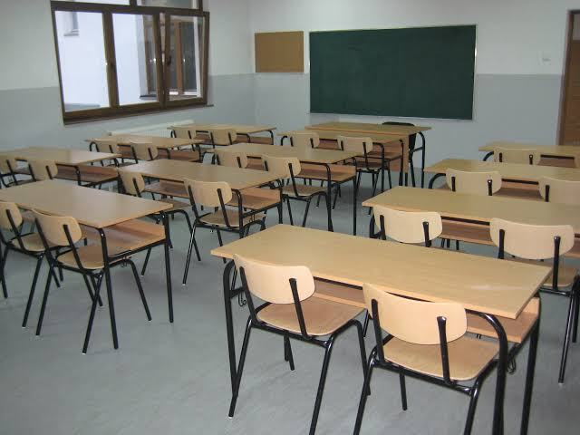Počele prijave za jednokratnu pomoć učenicima u Srpskoj: Evo šta roditelji treba da urade