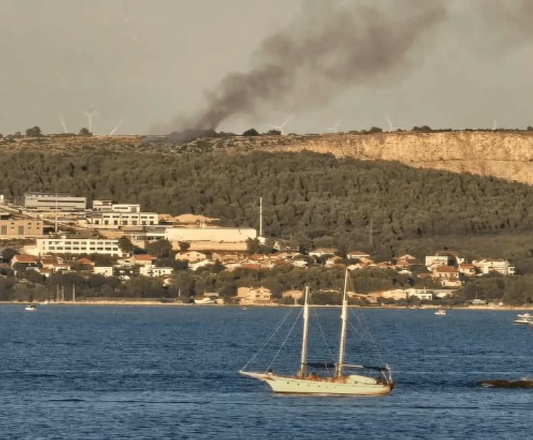 Ponovo buknuli požari u Dalmaciji