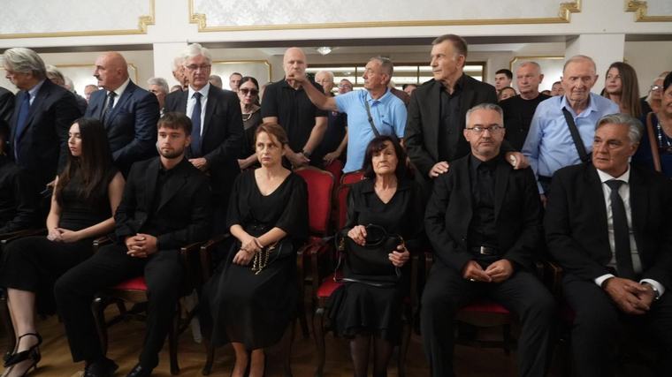 Vučić, Cvijanović i Dodik zaobišli komemoraciju krvniku Ratku Mladiću u Beogradu