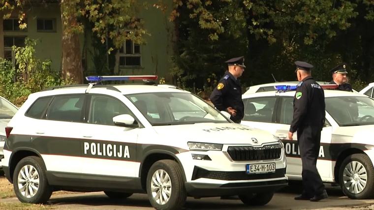 Uhapšena učenica koja je nožem napala i povrijedila dvije djevojčice